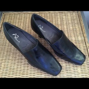 A2 Cinario dress pumps by Aerosole